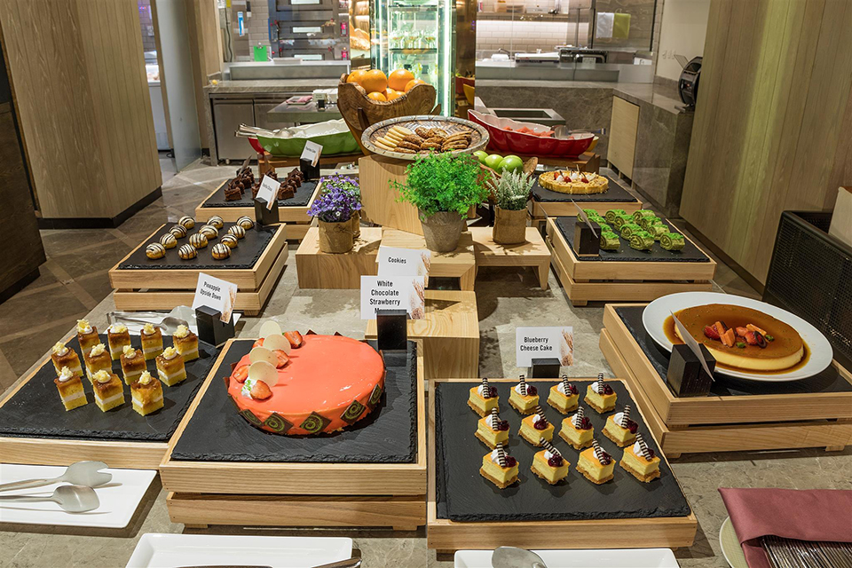 Buffet Display