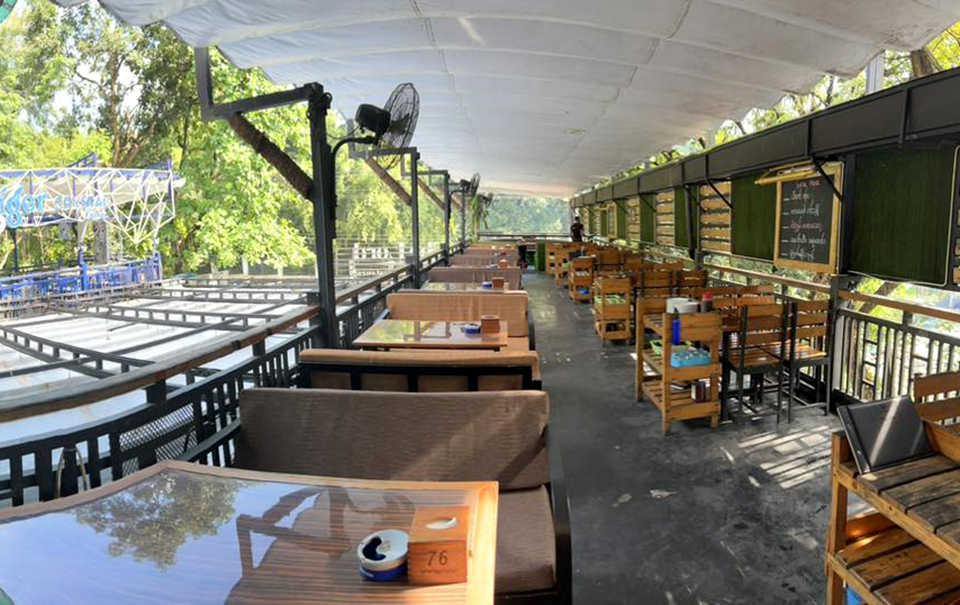 Outdoor View Decoration