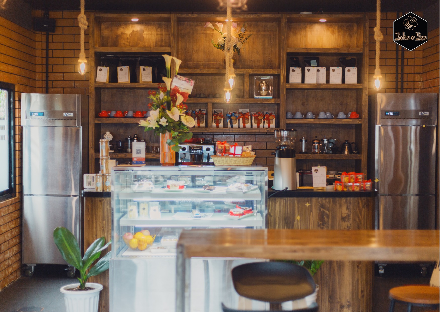 Boke & Bee (Mayangone)