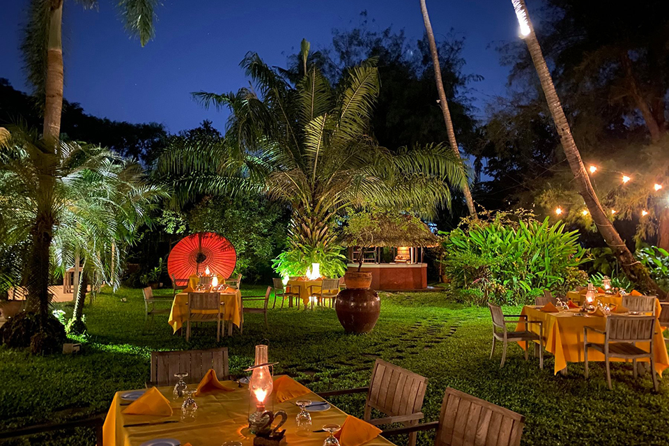 Outdoor Dining Place